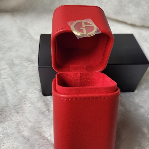 Giorgio armani case - Picture 3 of 7